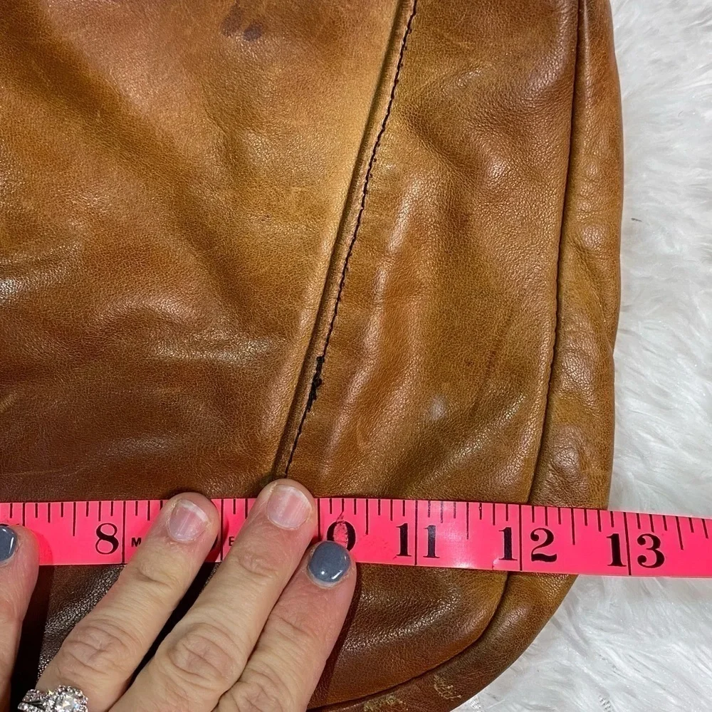 Vintage 80s cognac tan distressed leather circular concealed carry shoulder bag